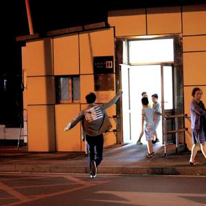 周冬雨被揉到高潮下不了床
